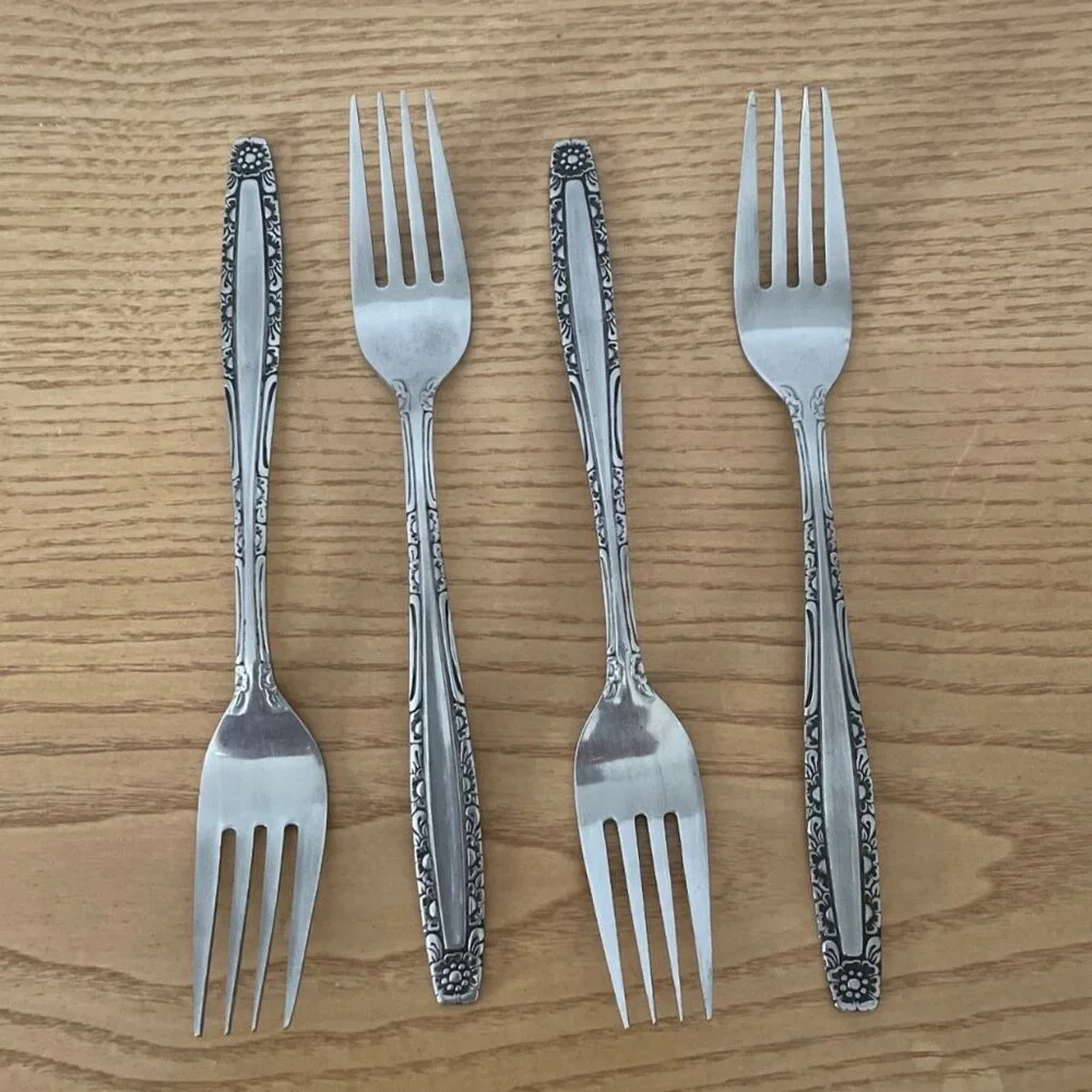 Imperial International IIC Misty Morn Pattern 4 Dinner Forks Ornate Floral Korea